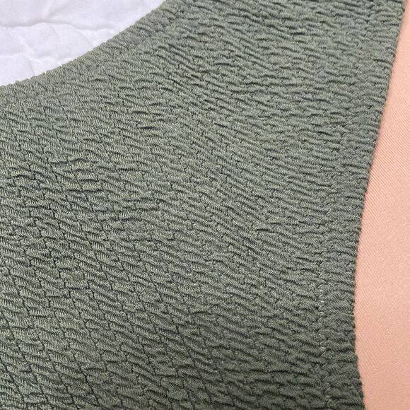 NWT J.Crew Textured curved-waist cheeky bikini bottom in green size Medium - Picture 3 of 10